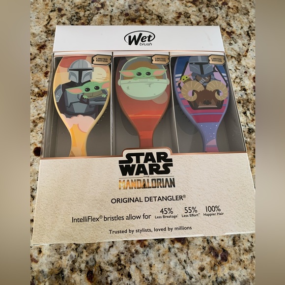 🆕 Limited Edition Wet Brush Detangling Bundle - Star Wars wet brush set! 2 left! - Picture 2 of 5